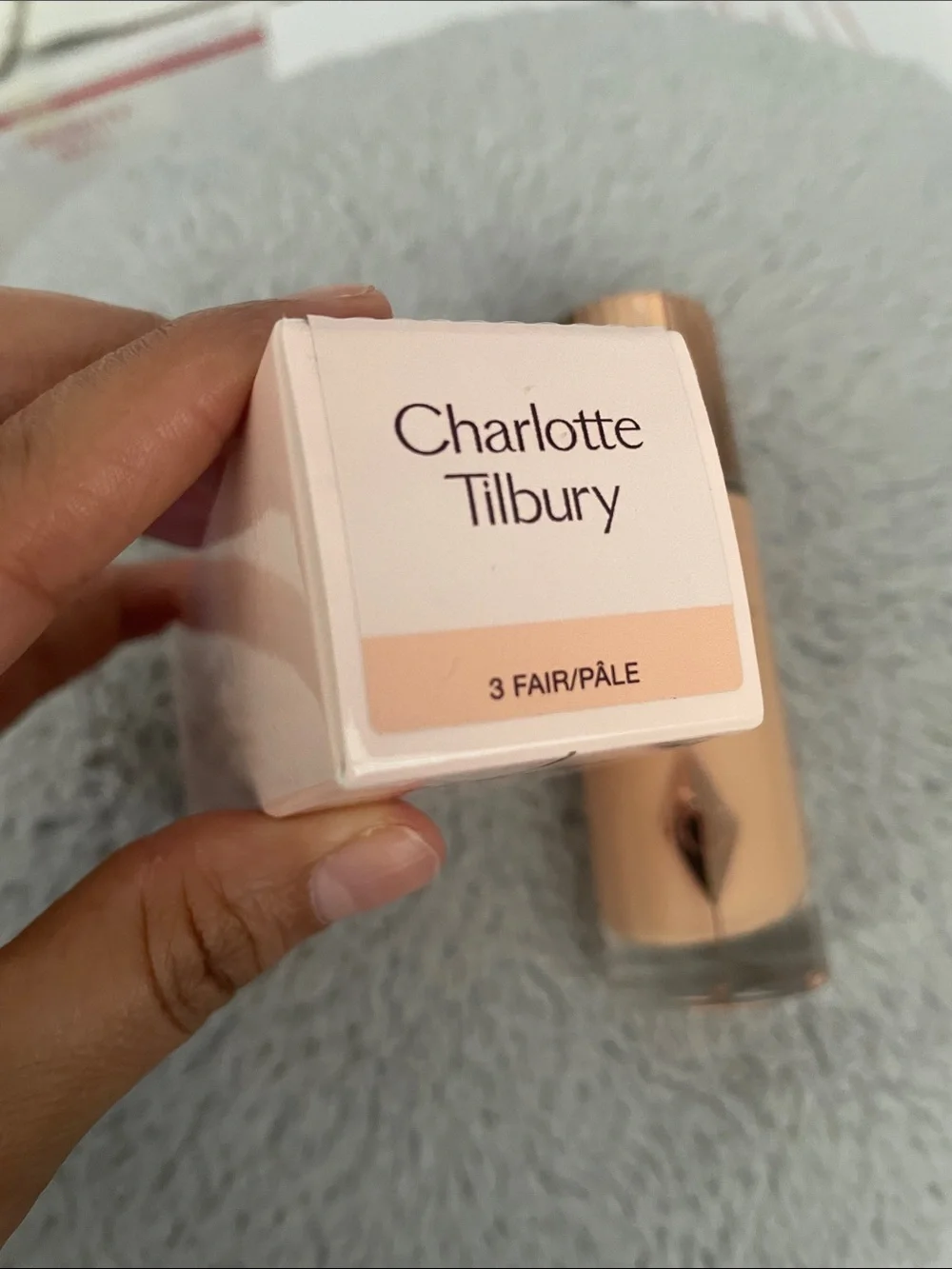 Charlotte Tilbury Hollywood Flawless Filter - Warm Beige